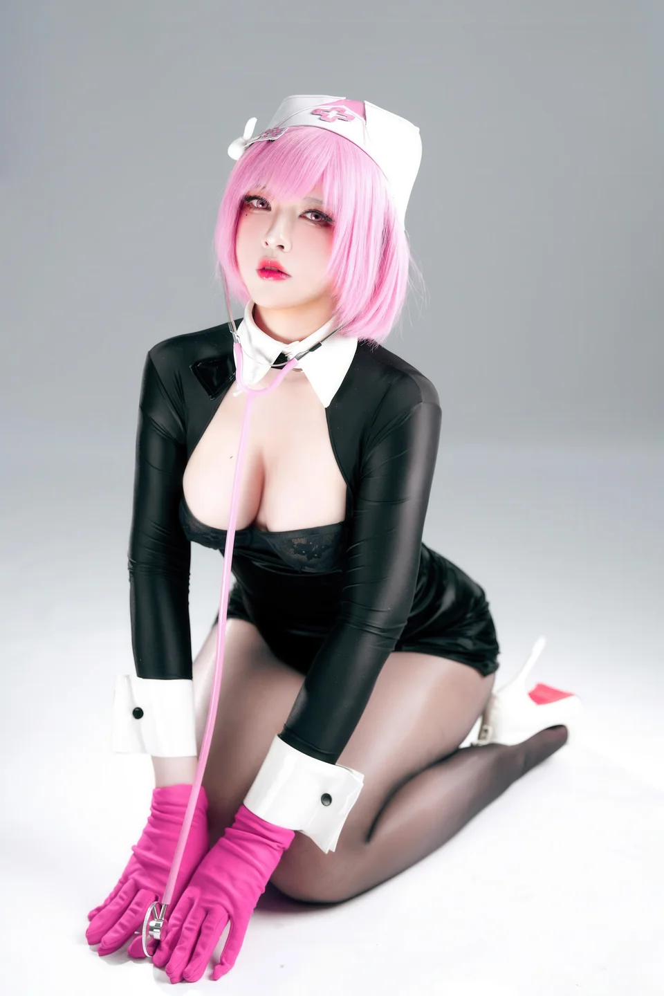 半半子 - No.103 王医生 [56P-311MB] tg@simisebaisi 【丝足阁】033.webp